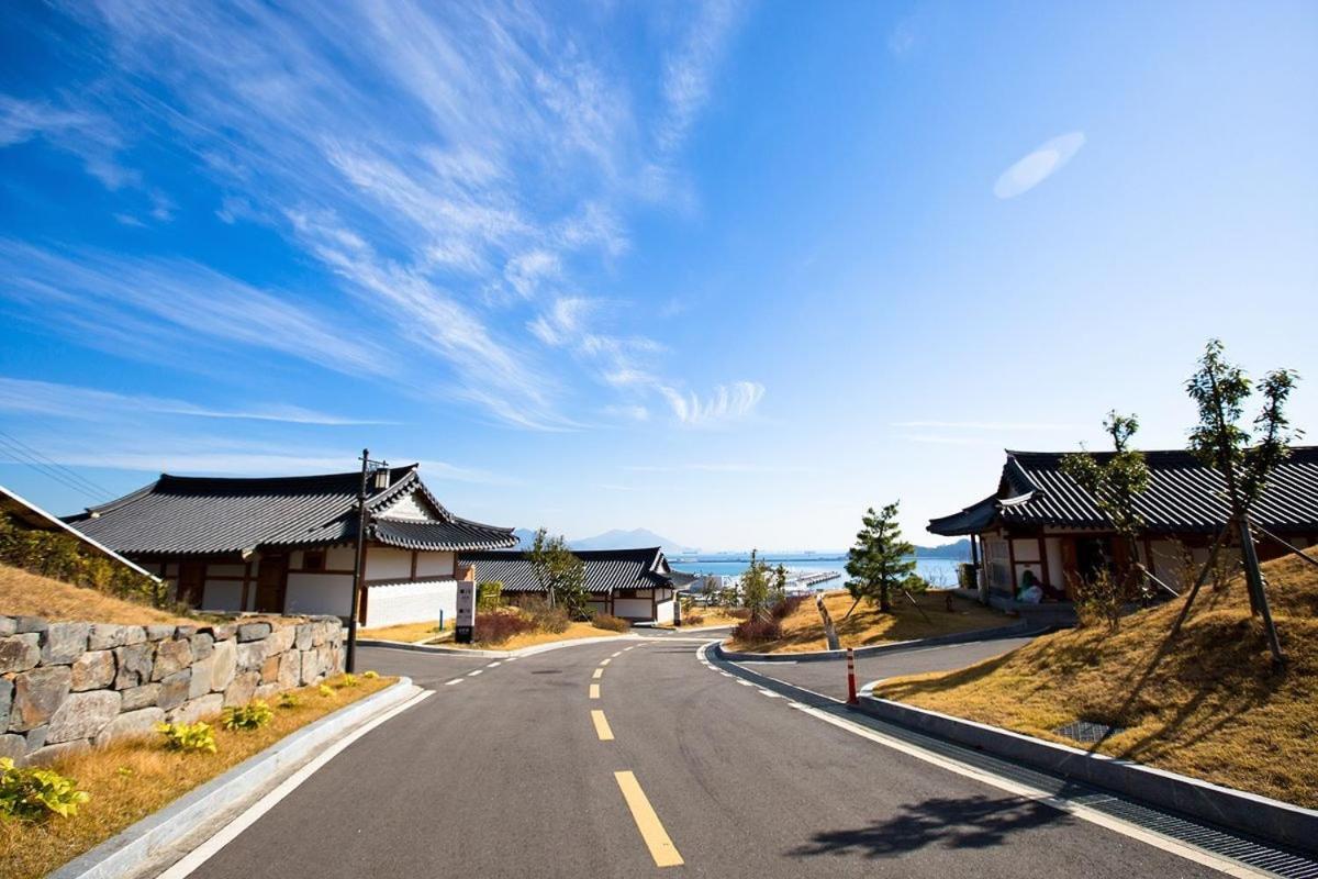 Korea Traditional Hotel O Dong Jae Yeosu Exterior photo